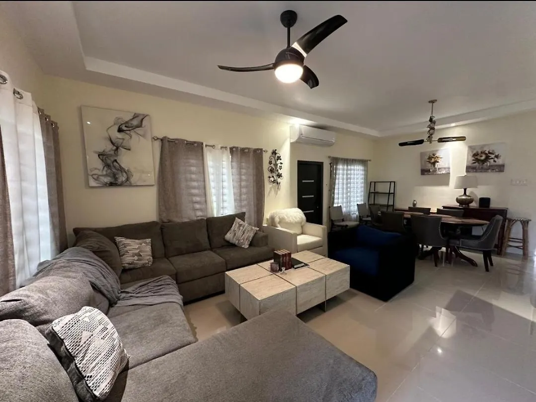 Pyramid Point 3 Bedroom 3 Bathroom,A Place Like Home Ocho Rios Holiday home