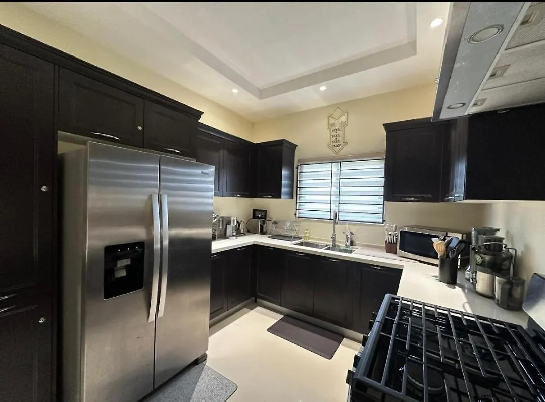 Pyramid Point 3 Bedroom 3 Bathroom,A Place Like Home Ocho Rios