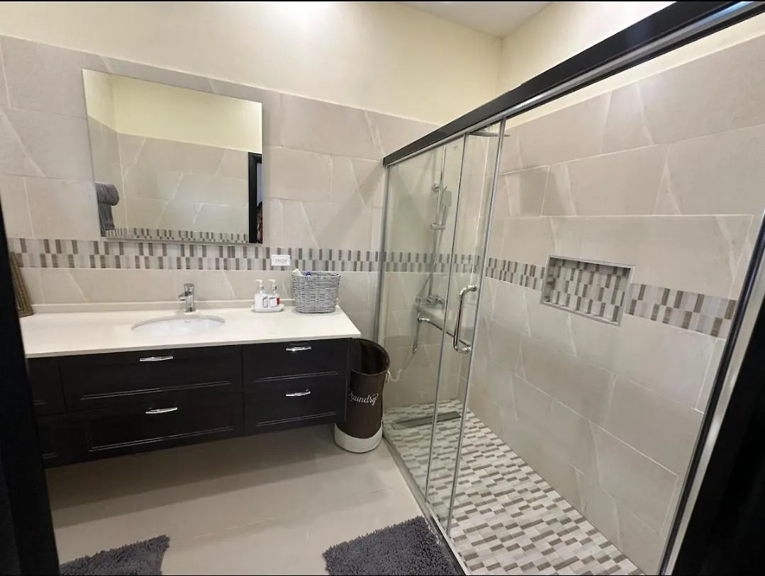 Pyramid Point 3 Bedroom 3 Bathroom,A Place Like Home Ocho Rios Holiday home