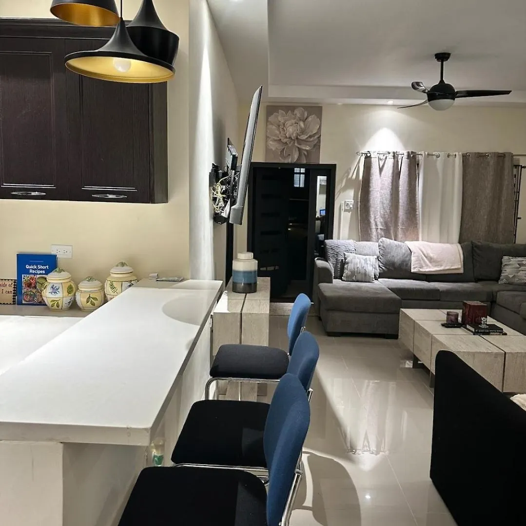 Pyramid Point 3 Bedroom 3 Bathroom,A Place Like Home Ocho Rios Holiday home